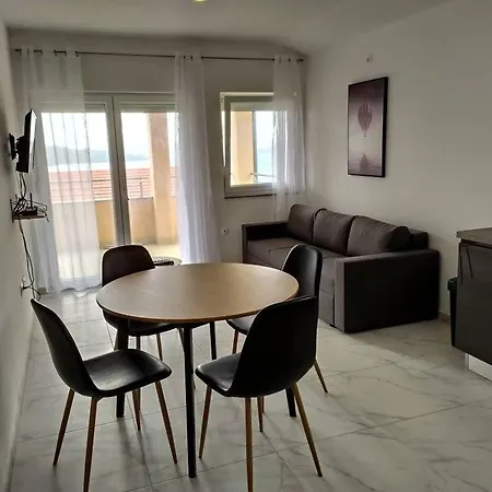 Apartment Stella Trogir