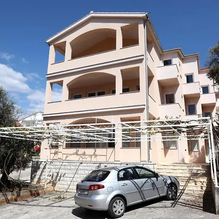 Stella * Trogir