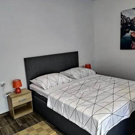 Stella Apartment