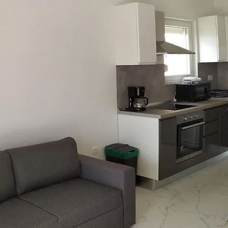 Stella Apartment